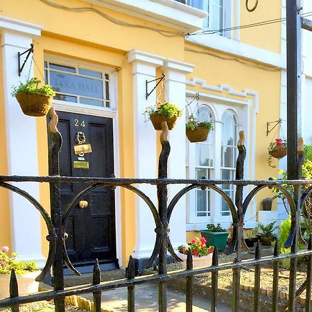 Tara Hall Accommodation Dun Laoghaire Ruang foto