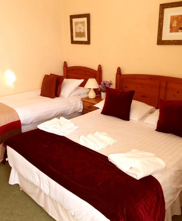 Tara Hall Accommodation Dun Laoghaire Bagian luar foto