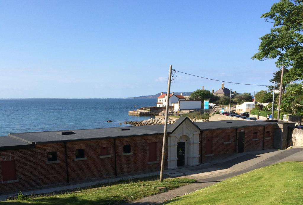 Tara Hall Accommodation Dun Laoghaire Bagian luar foto
