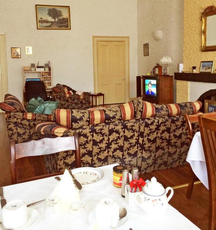 Tara Hall Accommodation Dun Laoghaire Bagian luar foto